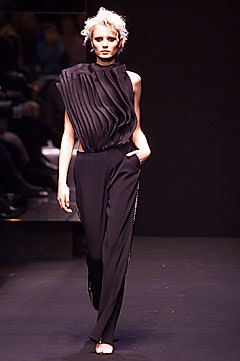 Gianfranco Ferré F/W 01 Look 68