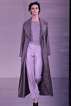 Giorgio Armani F/W 01 Look 7