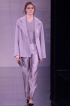Giorgio Armani F/W 01 Look 9