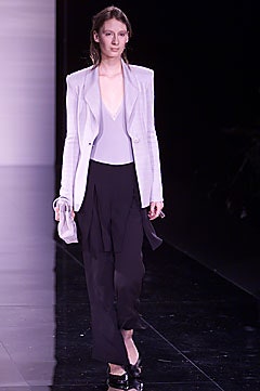 Giorgio Armani F/W 01 Look 10