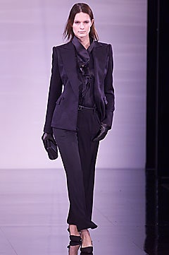 Giorgio Armani F/W 01 Look 21