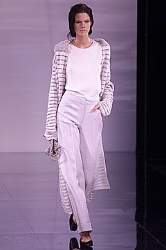 Giorgio Armani F/W 01 Look 41