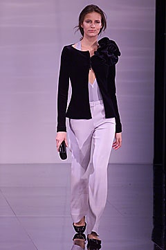 Giorgio Armani F/W 01 Look 50
