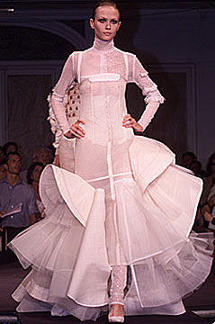 Féraud F/W 01 Couture Look 12