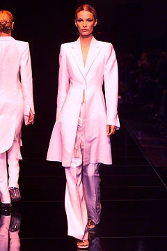 Gianfranco Ferré S/S 02 Look 8