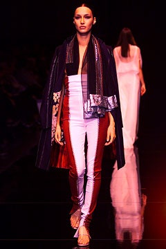 Gianfranco Ferré S/S 02 Look 15