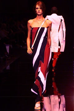 Gianfranco Ferré S/S 02 Look 21