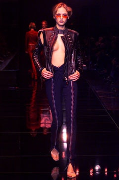 Gianfranco Ferré S/S 02 Look 24