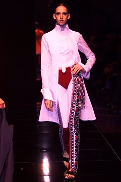 Gianfranco Ferré S/S 02 Look 32