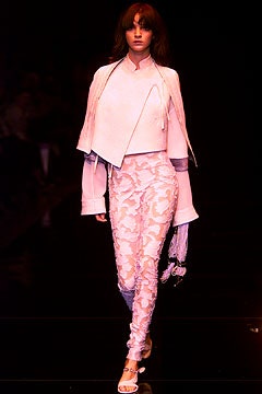 Gianfranco Ferré S/S 02 Look 43
