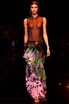 Gianfranco Ferré S/S 02 Look 69