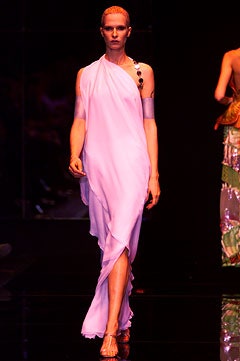 Gianfranco Ferré S/S 02 Look 73