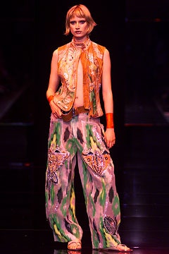 Gianfranco Ferré S/S 02 Look 74