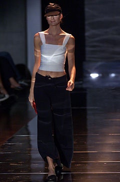 Giorgio Armani S/S 02 Look 21