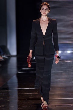 Giorgio Armani S/S 02 Look 26