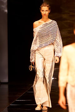 Giorgio Armani S/S 02 Look 41