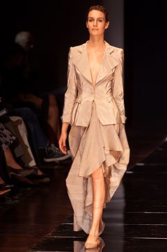 Giorgio Armani S/S 02 Look 54