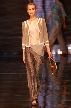 Giorgio Armani S/S 02 Look 70