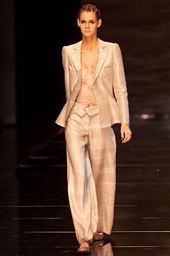 Giorgio Armani S/S 02 Look 75