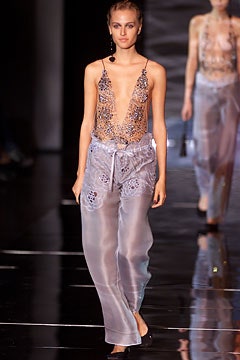 Giorgio Armani S/S 02 Look 118