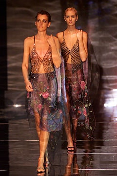 Giorgio Armani S/S 02 Look 121