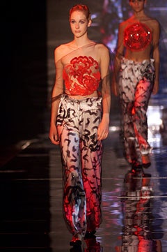 Giorgio Armani S/S 02 Look 132