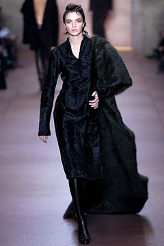 Fendi F/W 02 Look 17
