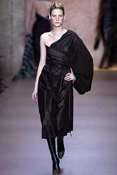 Fendi F/W 02 Look 32