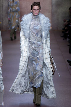 Fendi F/W 02 Look 48