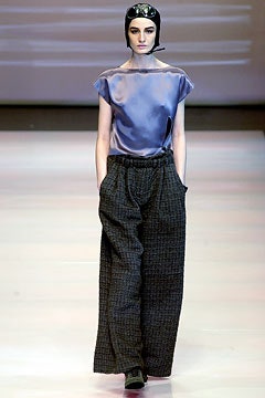 Giorgio Armani F/W 02 Look 5
