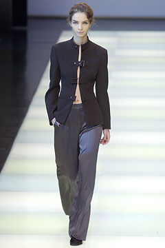 Giorgio Armani F/W 02 Look 10