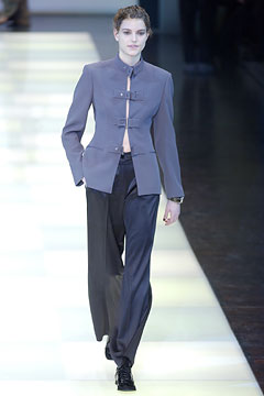 Giorgio Armani F/W 02 Look 11
