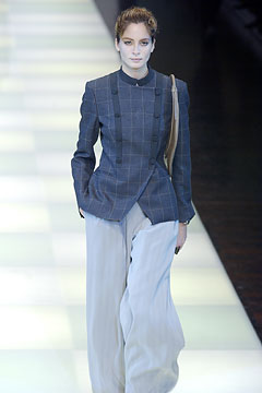 Giorgio Armani F/W 02 Look 13