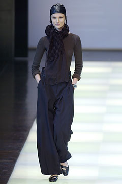 Giorgio Armani F/W 02 Look 14