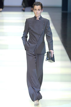 Giorgio Armani F/W 02 Look 24