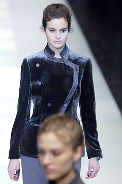 Giorgio Armani F/W 02 Look 27