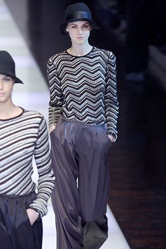 Giorgio Armani F/W 02 Look 34