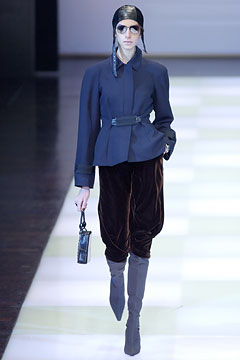 Giorgio Armani F/W 02 Look 37