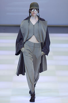 Giorgio Armani F/W 02 Look 47