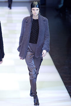 Giorgio Armani F/W 02 Look 49