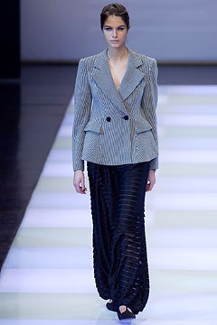 Giorgio Armani F/W 02 Look 72