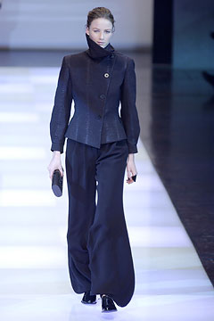 Giorgio Armani F/W 02 Look 79
