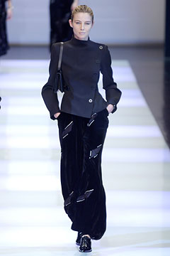 Giorgio Armani F/W 02 Look 94