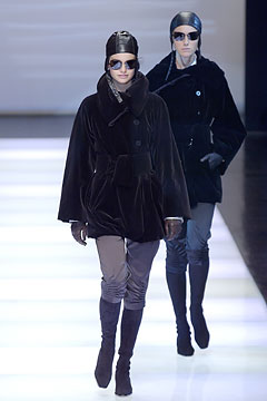 Giorgio Armani F/W 02 Look 109
