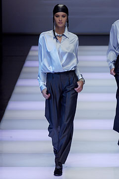 Giorgio Armani F/W 02 Look 114
