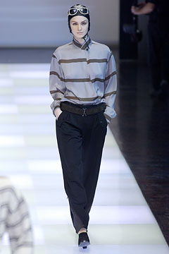 Giorgio Armani F/W 02 Look 123