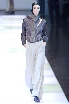 Giorgio Armani F/W 02 Look 126
