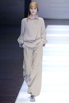 Giorgio Armani F/W 02 Look 131