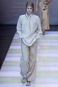 Giorgio Armani F/W 02 Look 133