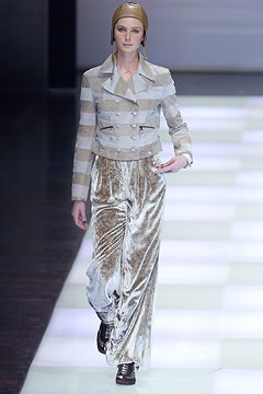 Giorgio Armani F/W 02 Look 142